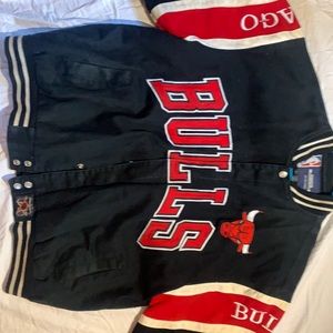 Chicago bull’s varsity jacket, size large